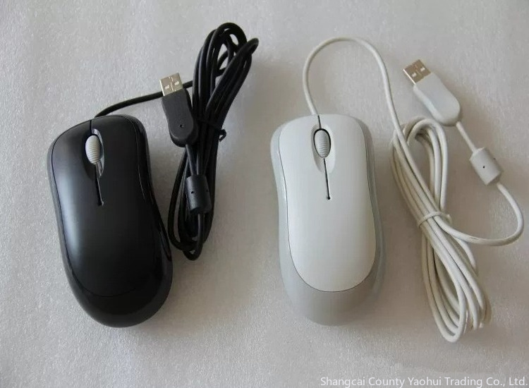Per Microsoft Mouse Cablato 60 - Gaming Keyboard And Mouse Combo recensione e prezzo